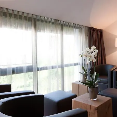 호텔 Seeluna Am Klostersee 3*